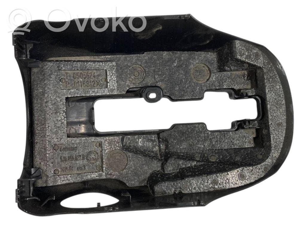 Steering axle trim