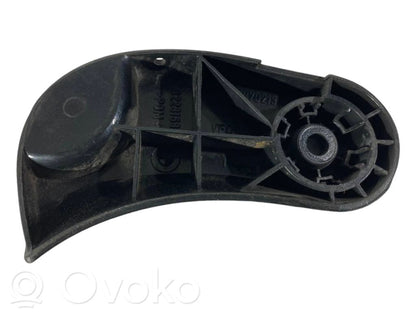 Engine hood release handle