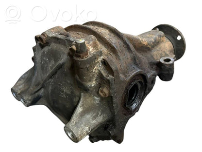 Aizmugurējais reduktors