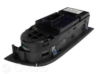 Elektrisko logu slēdzis