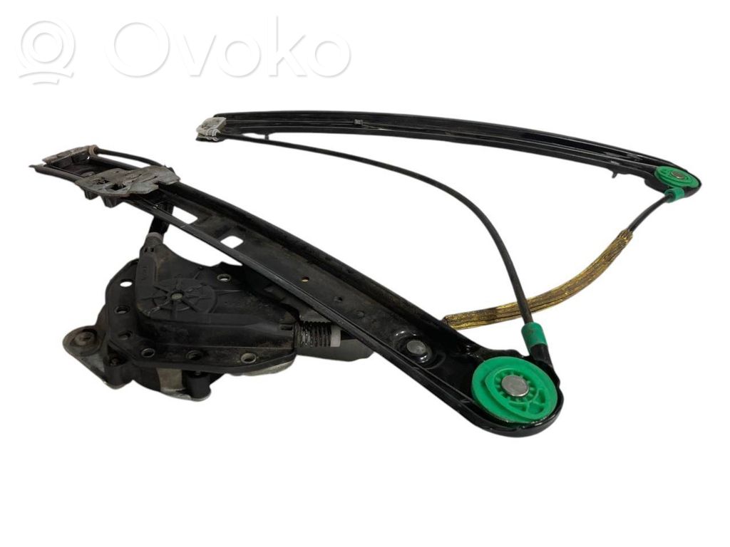 Priekšpusē elektriskā loga pacelšanas mehānisma komplekts