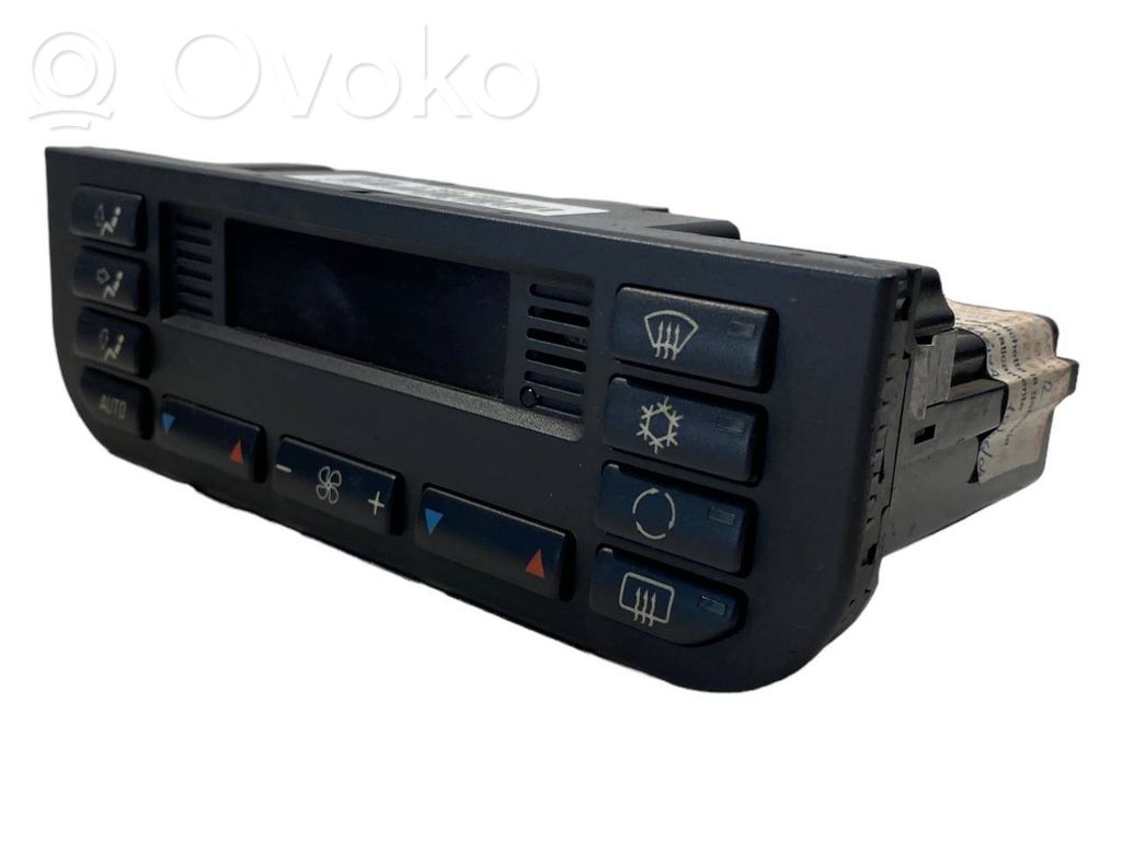 Gaisa kondicioniera / klimata kontroles / salona apsildes vadības bloks (salonā)