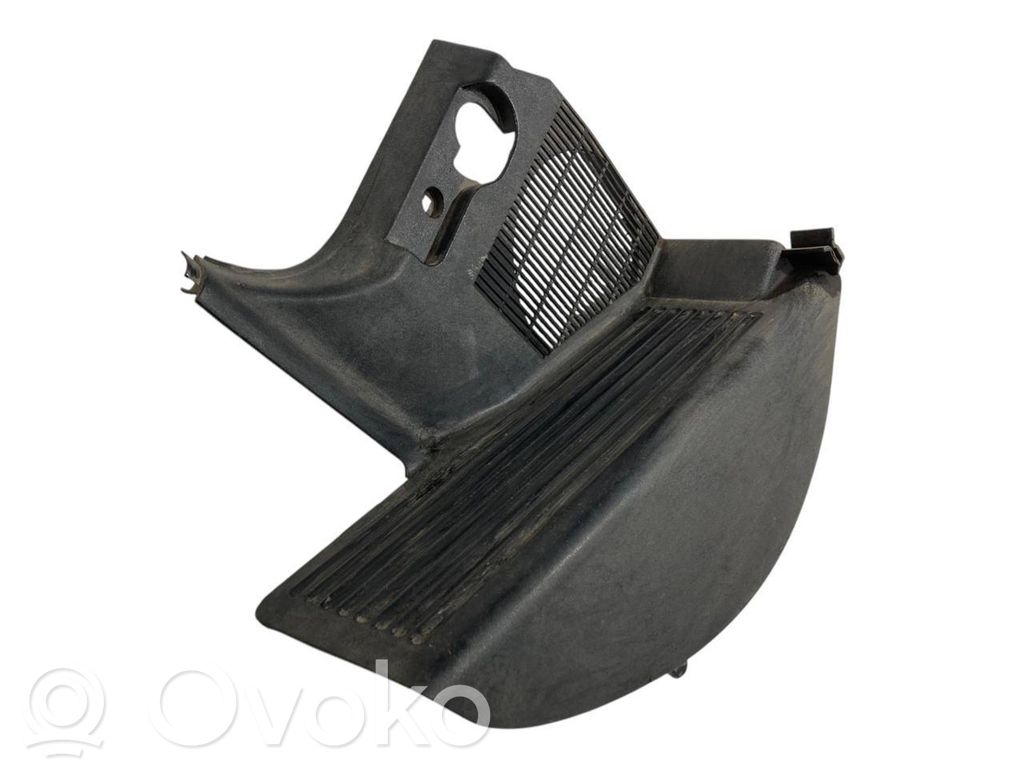 Side decorative trim for the footwell