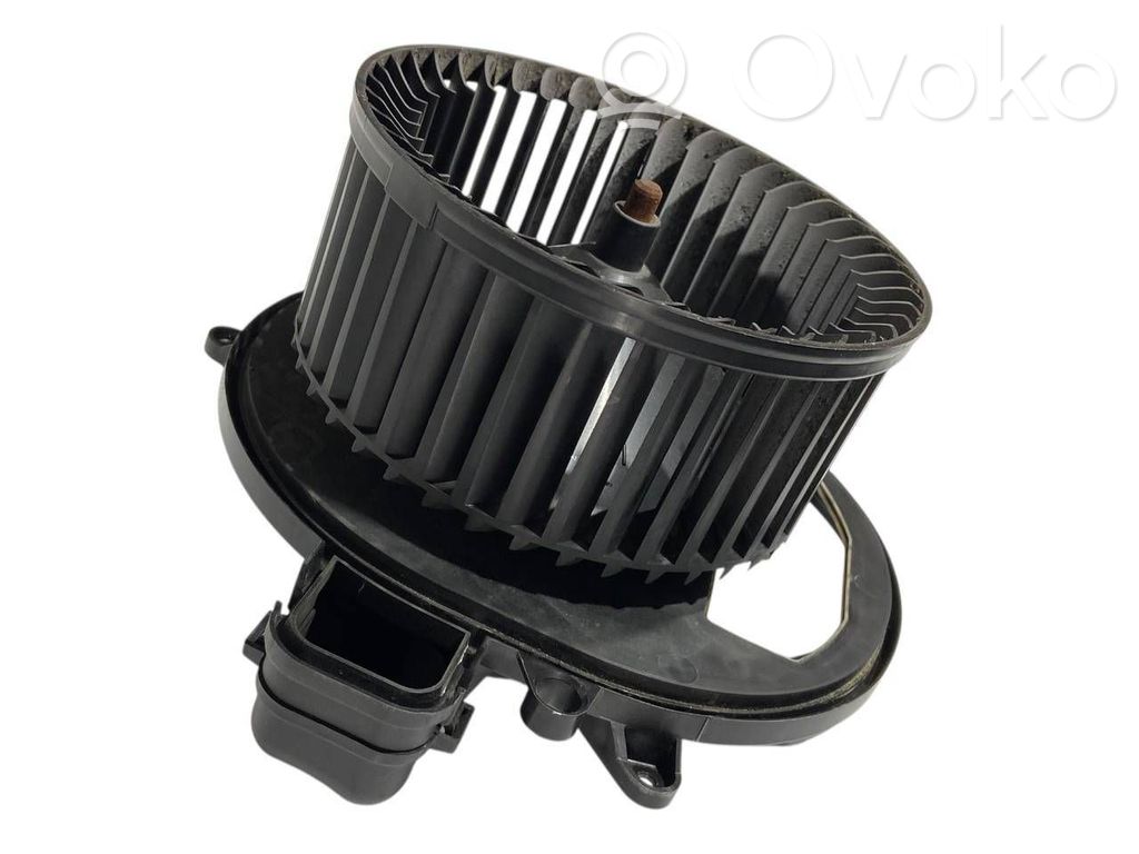 Mazā radiatora ventilators