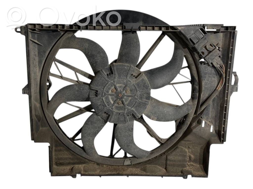 Elektrisks radiatoru ventilators