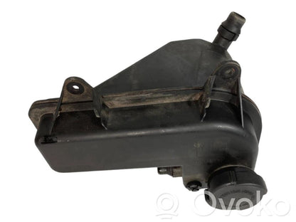 Dzesēšanas šķidruma izplešanās tvertne