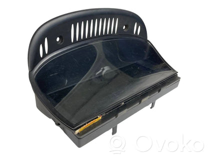 Ekrāns / displejs / mazais ekrāns