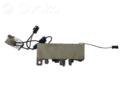 Antenas vadības bloks