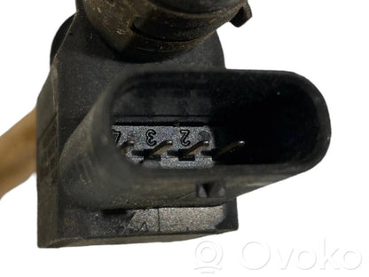 Degvielas caurulīte (-es)