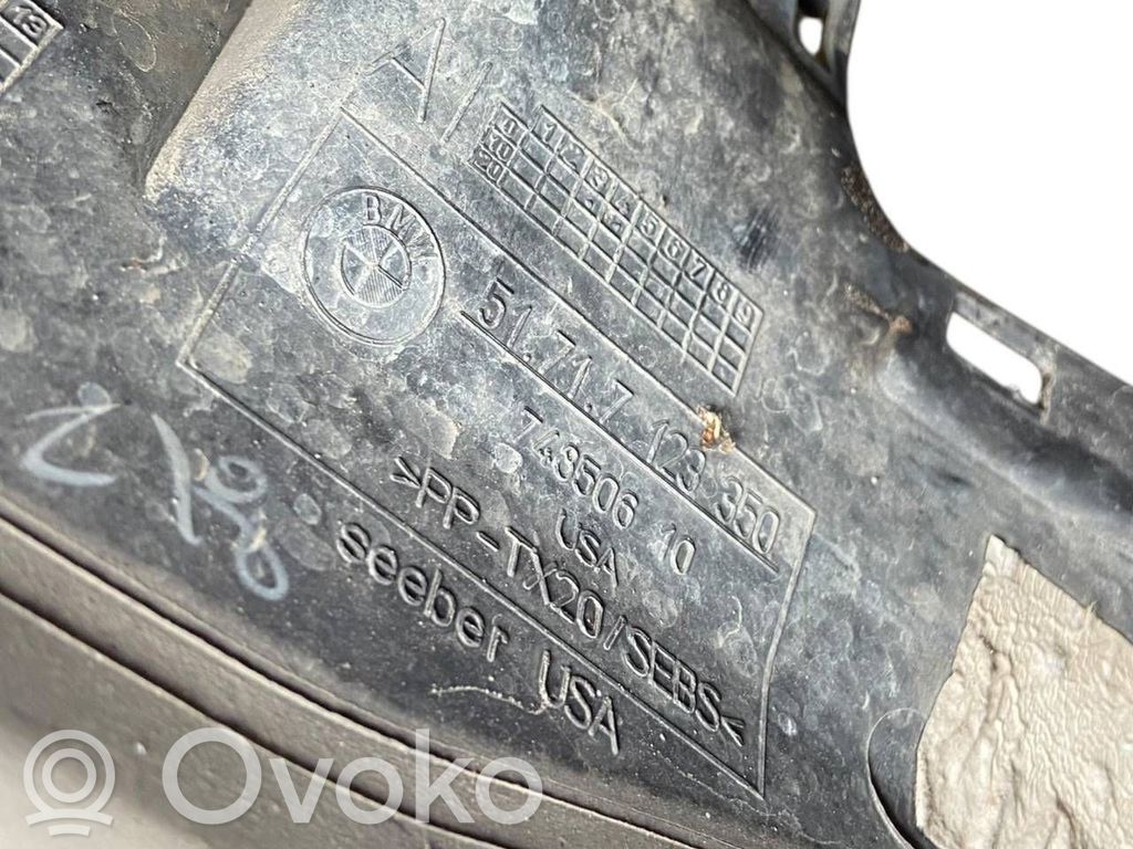 Radiatoru paneļa turētājs (televizora)