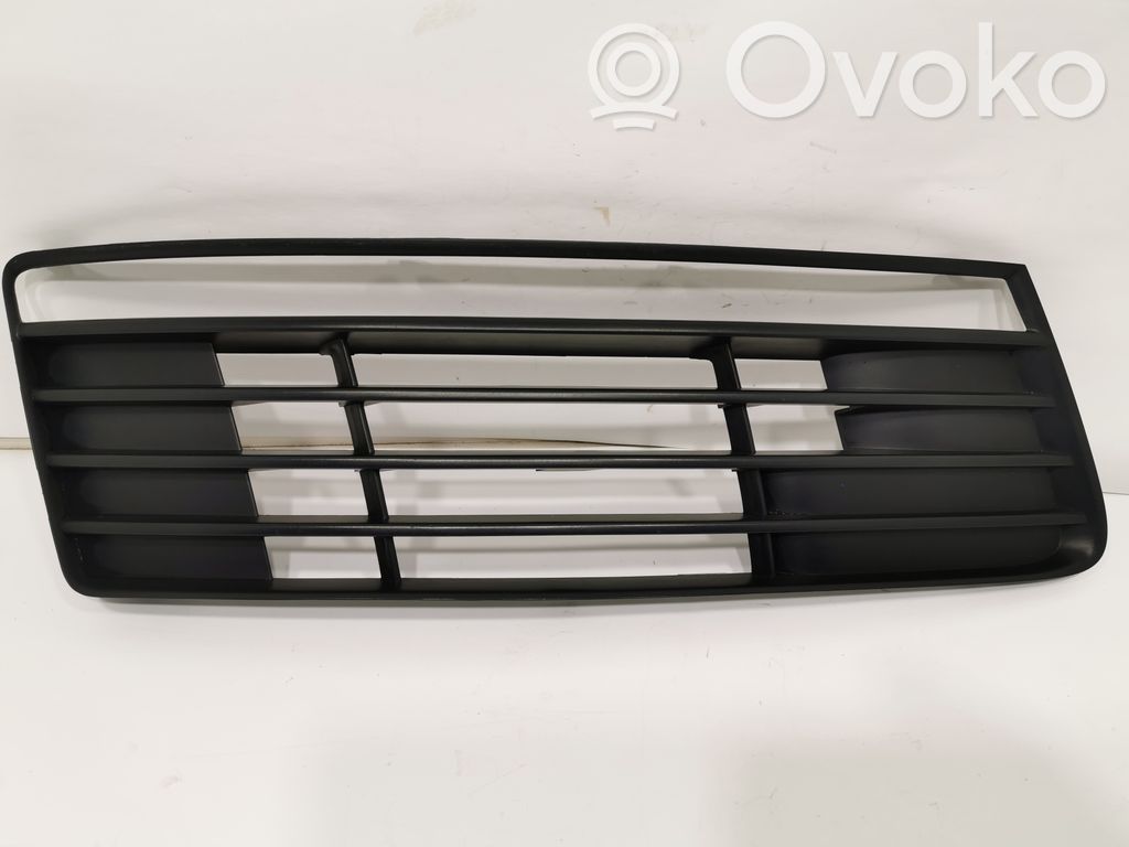 Нижняя решетка (трехсекционная)