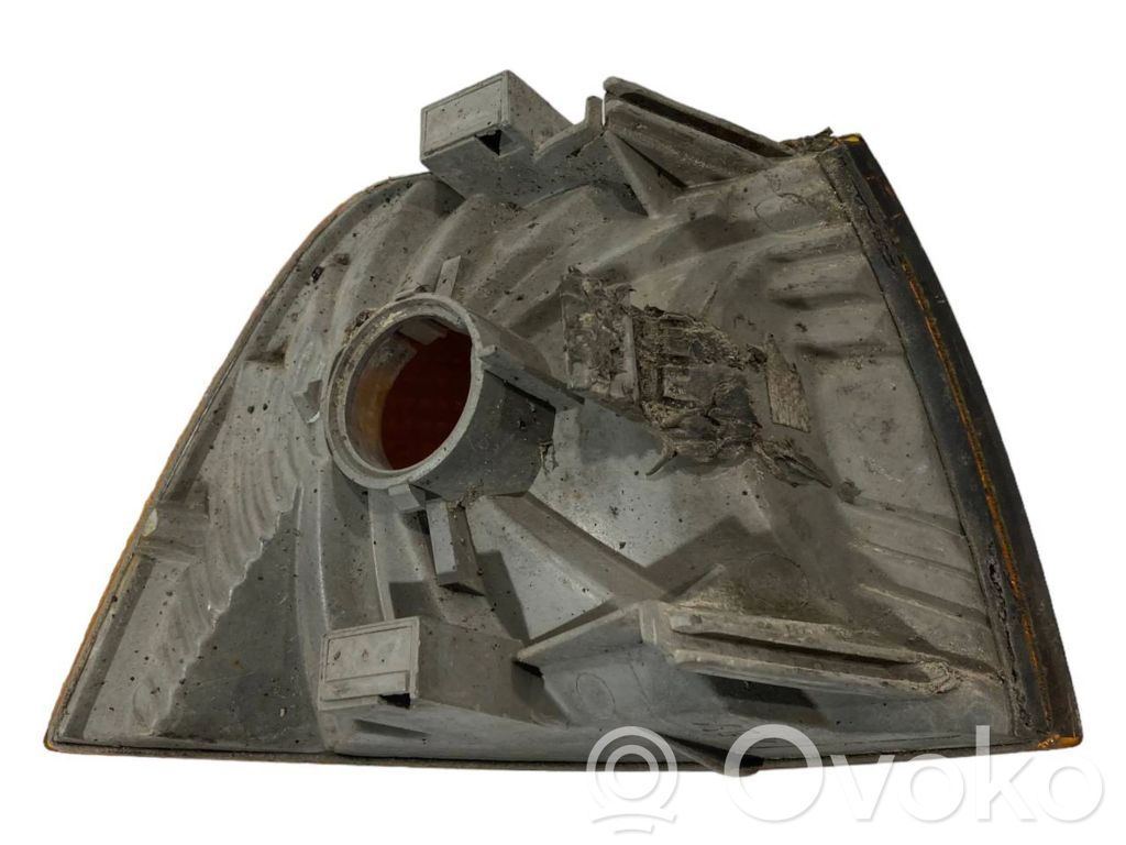 Priekšējais pagrieziena lukturis