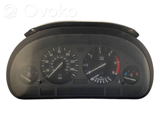 Spidometrs (instrumentu panelī)