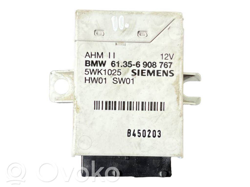 Trailer hitch control unit