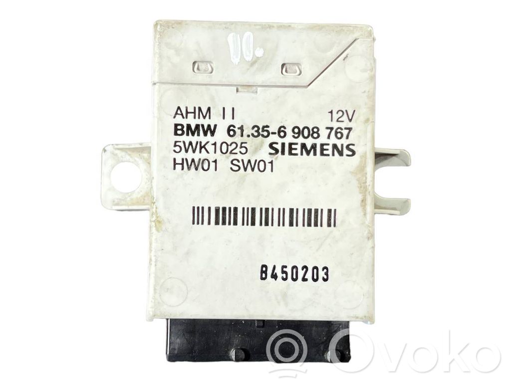 Trailer hitch control unit