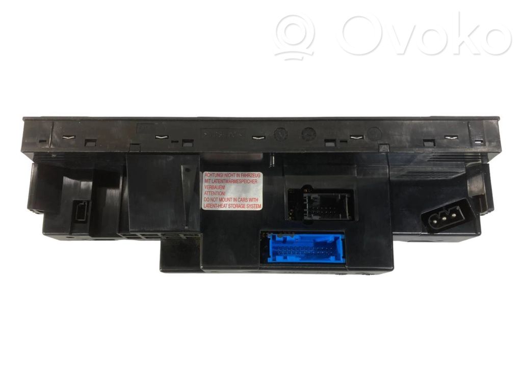 Gaisa kondicioniera / klimata kontroles / salona apsildes vadības bloks (salonā)