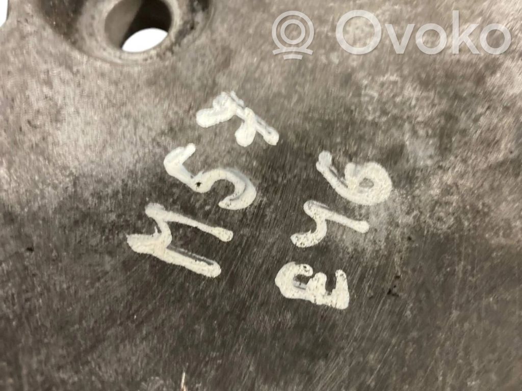 Gaisa kondicionēšanas kompresora stiprinājums