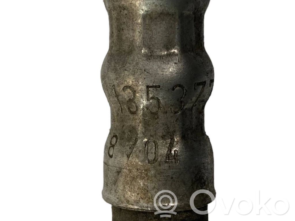 Degvielas caurulīte (-es)