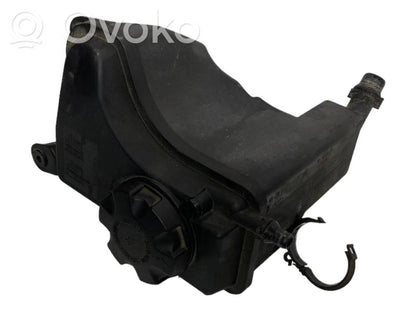 Coolant expansion tank