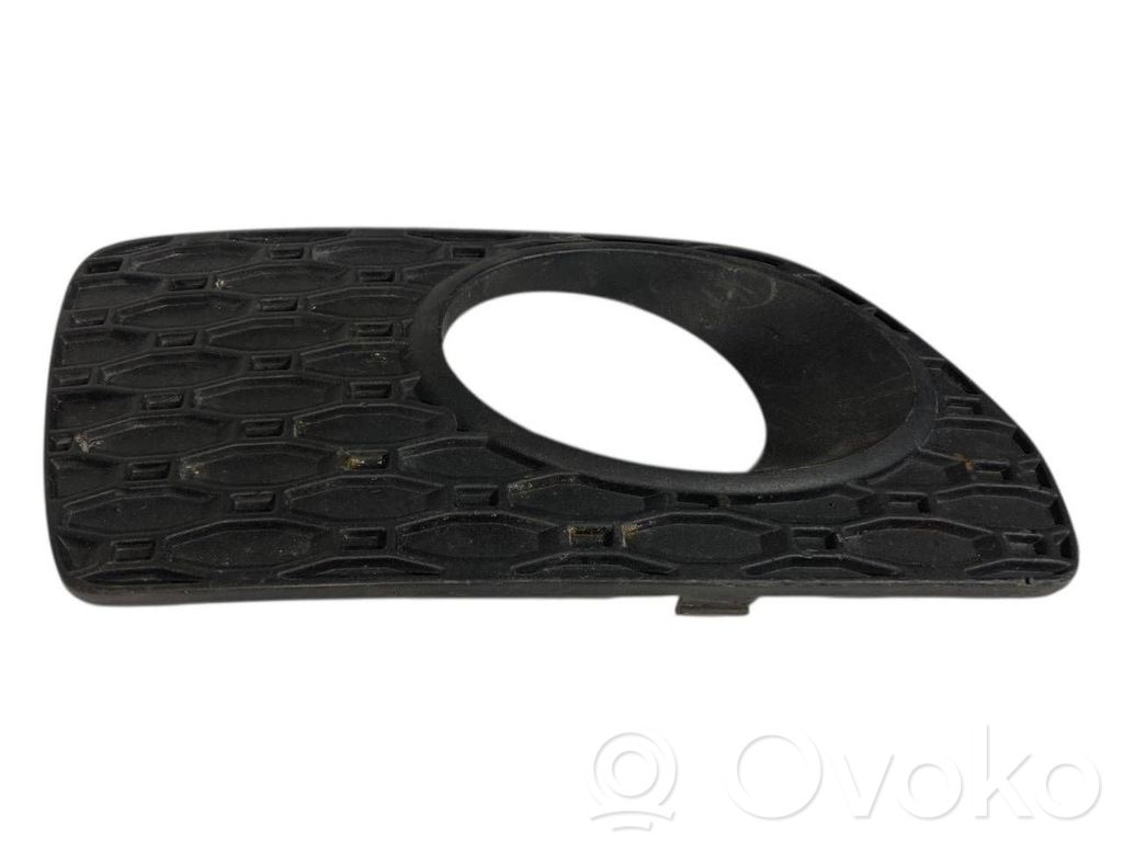 Pretmiglas luktura dekoratīvais režģis