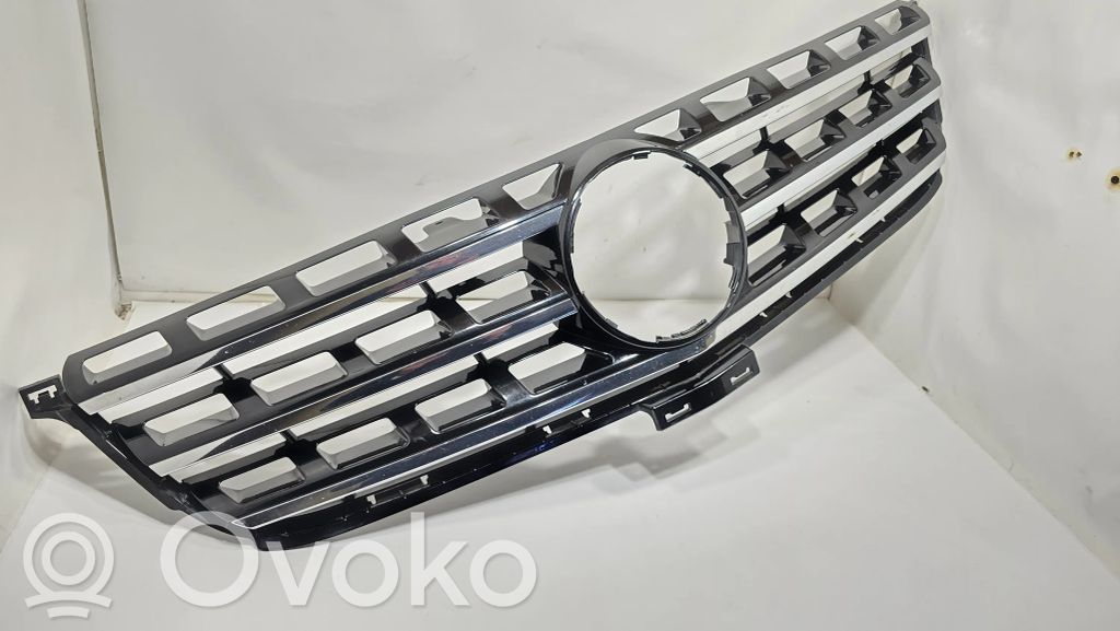Top grille