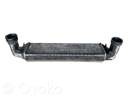 Starpdzesētāja radiators