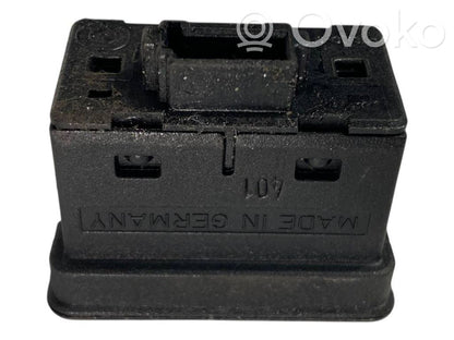Elektrisko logu slēdzis