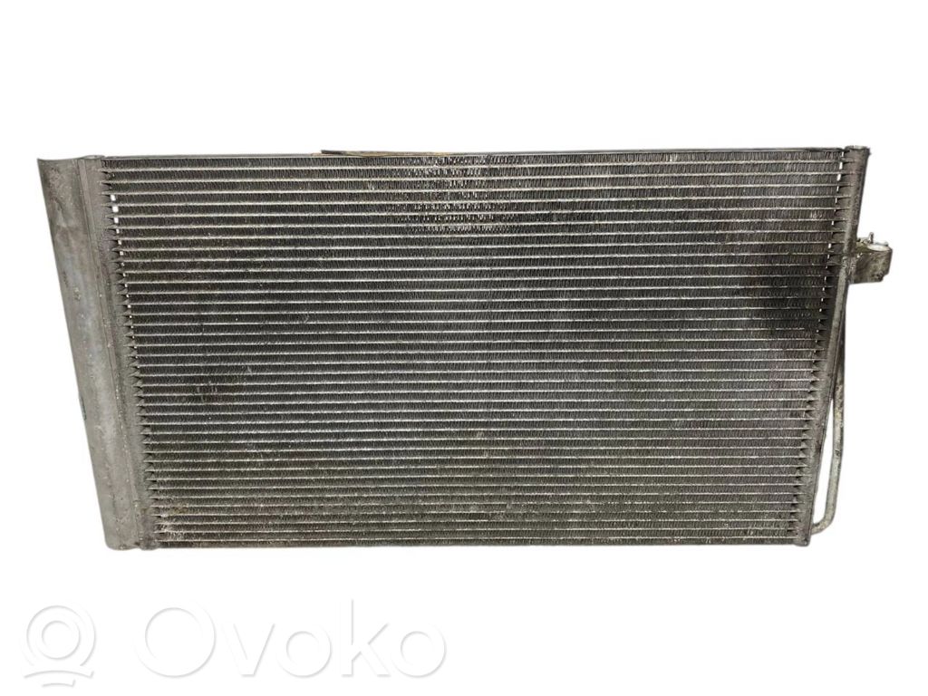 Gaisa kondicioniera dzeses radiators