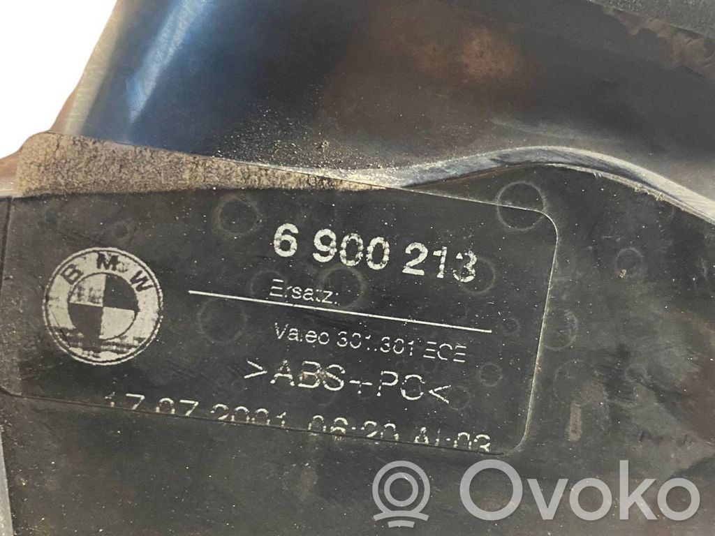 Aizmugurējais lukturis virsbūvē