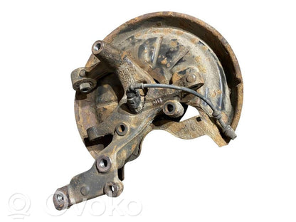 Aizmugurē riteņa rumbas vārpstas šarnīrs (stupica, capfa)