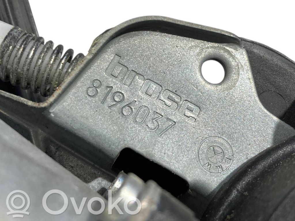 Priekšpusē elektriskā loga pacelšanas mehānisma komplekts