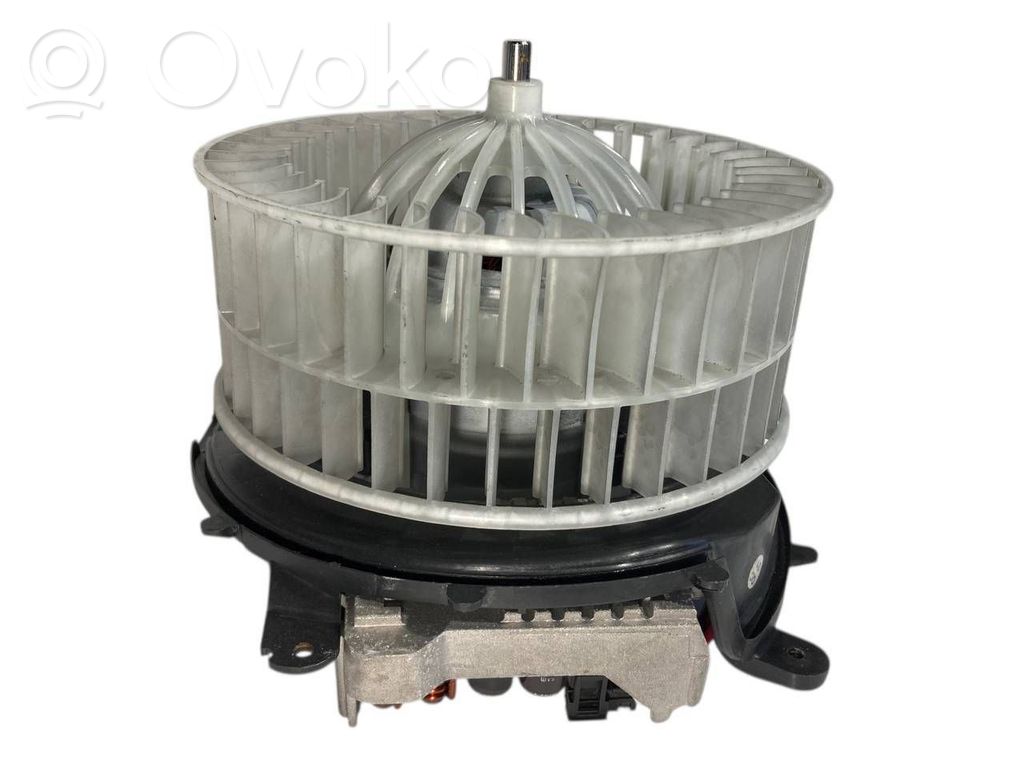 Mazā radiatora ventilators
