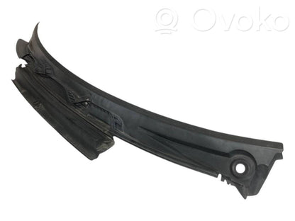 Stikla tīrītāja slotiņas