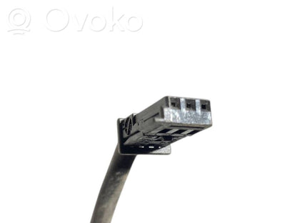 Papildu bremžu signāla lukturis