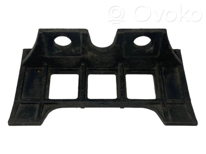 Aizmugurējā bufera montāžas kronšteins