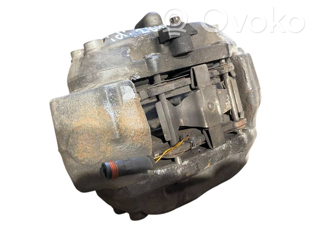 Priekšējais suports