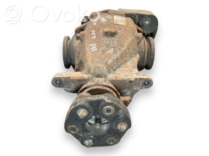 Aizmugurējais reduktors