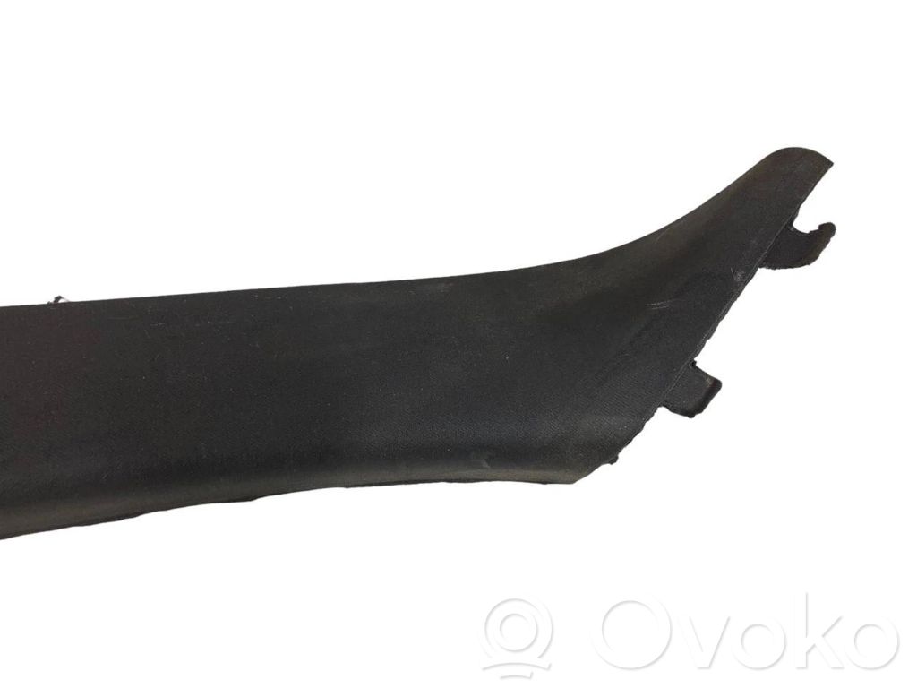 (A) statņa dekoratīvā apdare