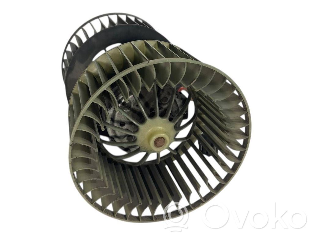 Mazā radiatora ventilators