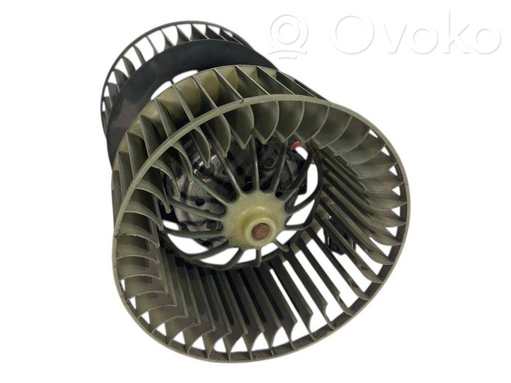 Mazā radiatora ventilators