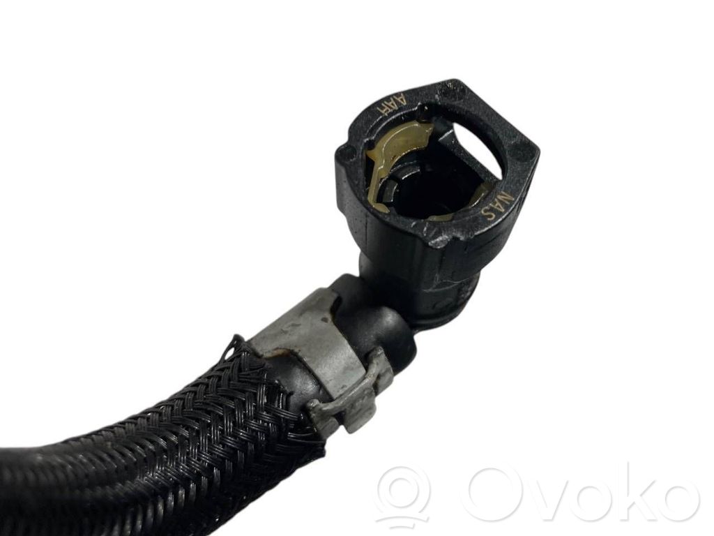 Fuel line(s)