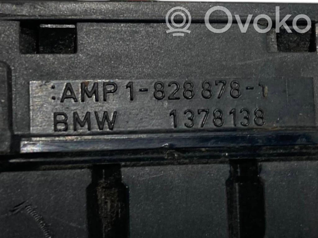 Aizdedzes slēdža kontakti