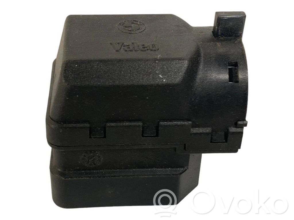 Aizdedzes slēdža kontakti