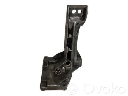 Dzinēja nostiprināšanas stiprinājums-kronšteins