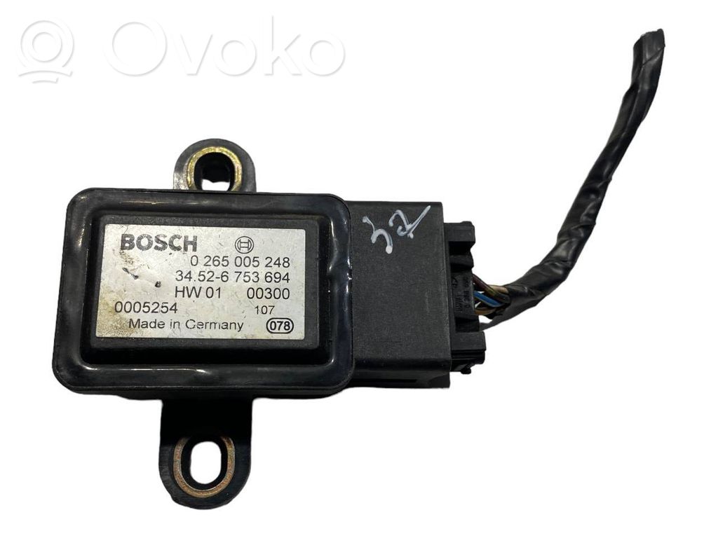 ESP (Electronic Stability Program) sensor (acceleration sensor)