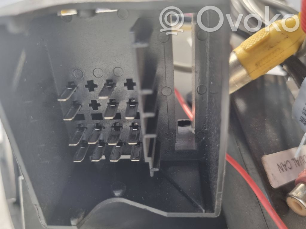 Радио / CD/DVD-плеер / навигация