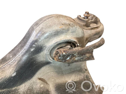 Pusrāmis aizmugurējais / priekšējais