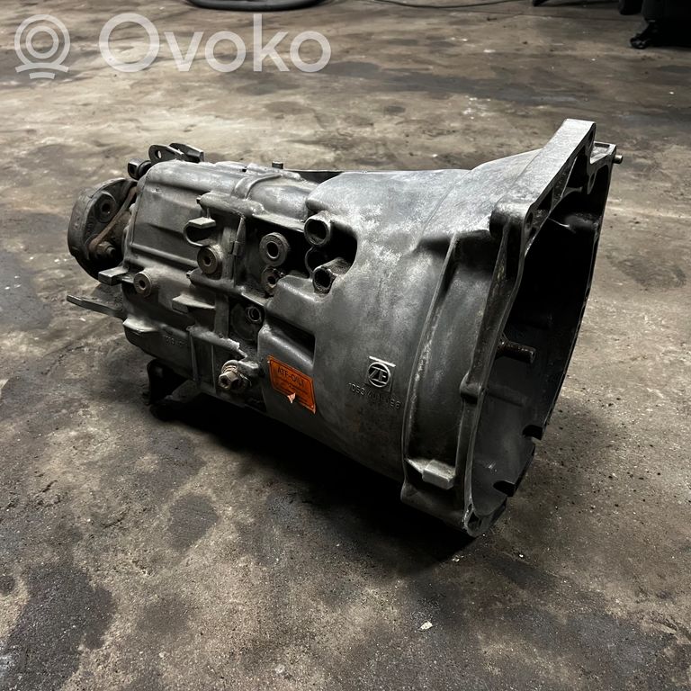 Mehāniska 5 ātrumu pārnesumkārba