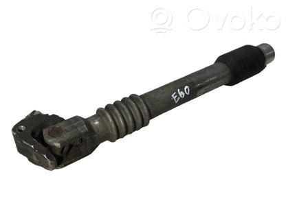 Stūresrata ass krustsavienojums