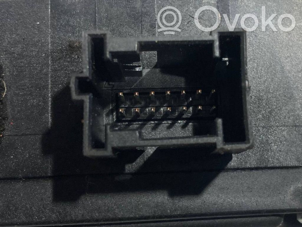 Akumulatora vadības modulis